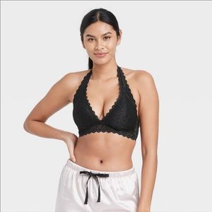NWOT Auden Halter Lace Bralette! 🖤